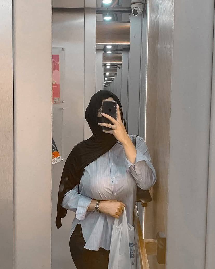Viral Jilbab Indo Mahasiswi Bra Merah Eksib Wiwik di Balkon Top Terbaru 2025